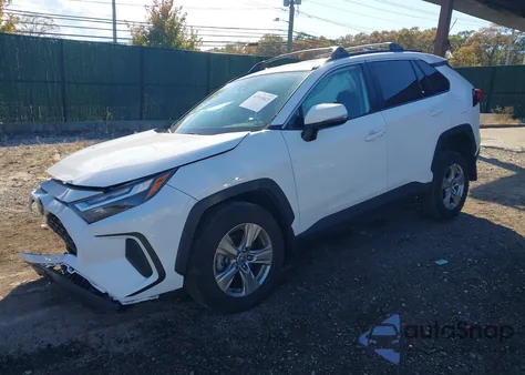 2024 Toyota Rav4 Xle from USA, damaged, VIN 2T3P1RFV5RW440033